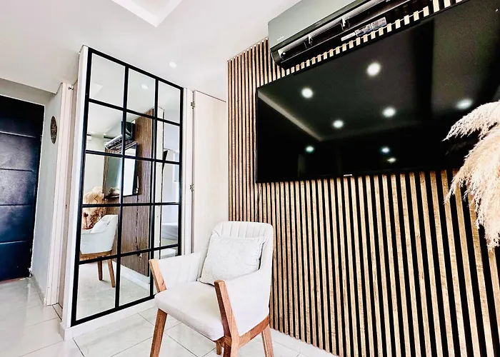 Apartamento Tranquilo Moderno Y Muy Completo A 5 Minutos De Girardot - Cerca A Dollar City, Supermercados D1, Ara Y Carulla